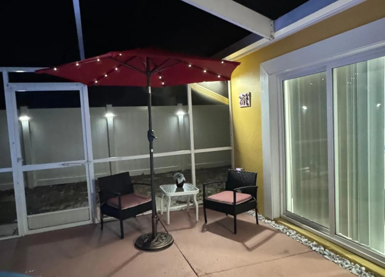 Cozy Family Home In Tampa With Private & Heated Pool, Pool Table And Kids Play Area